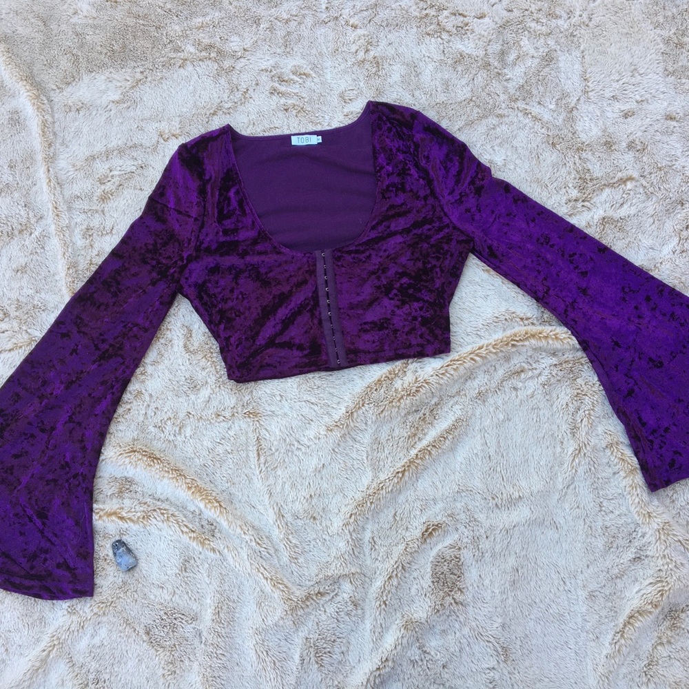 witchy tobi shirt ☾